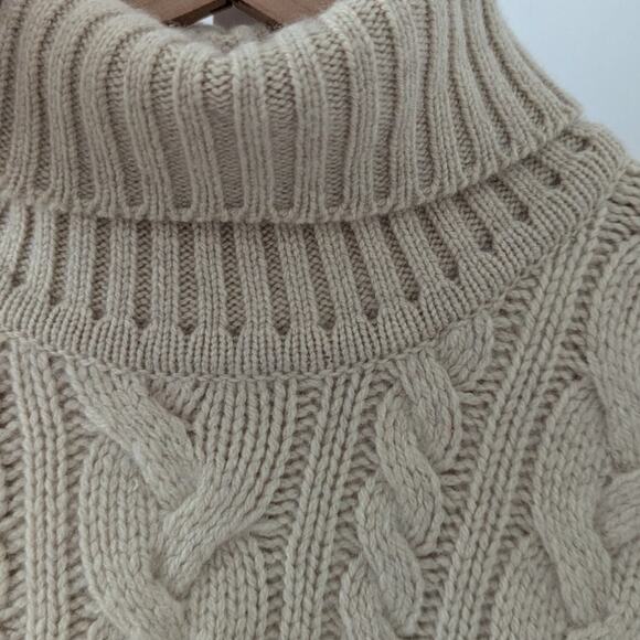 Johnstons of Elgin Luxury Scottish Cashmere Turtleneck - Picture 3 of 7